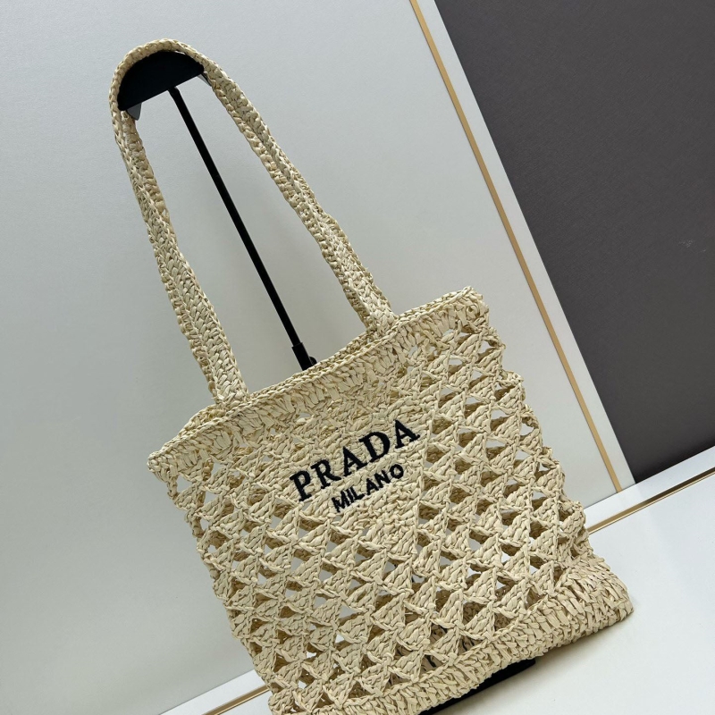 Pra*a shopping bags